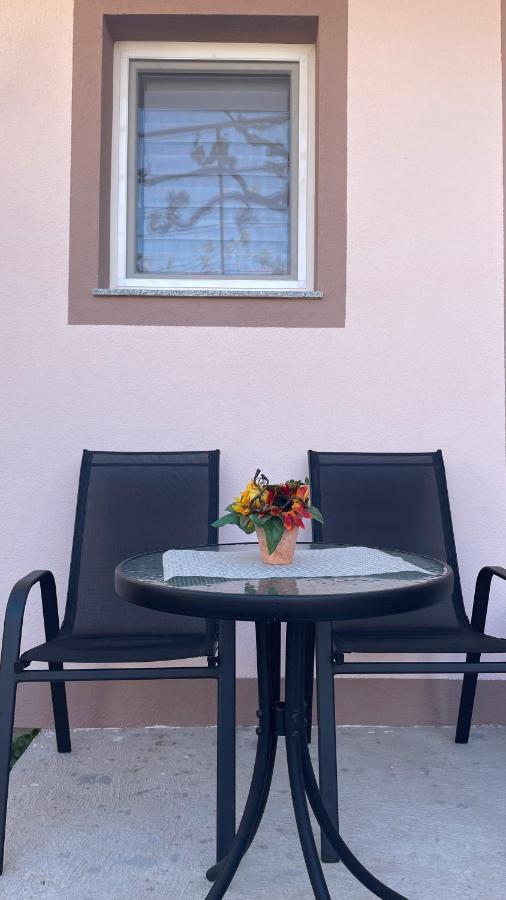 Apartman Mim Trebinje Esterno foto